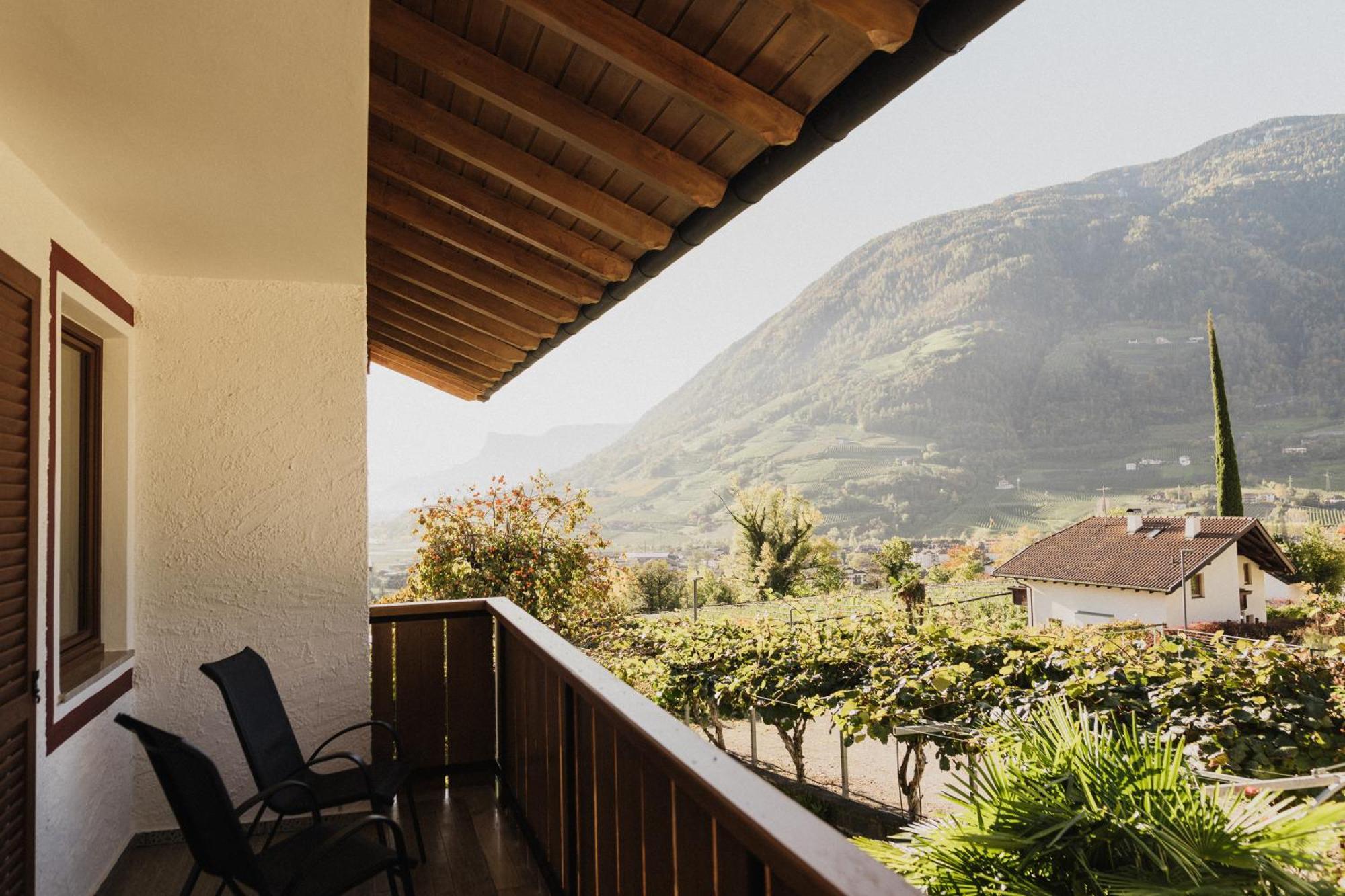 Thalguter - Rooms & Breakfast Lagundo Luaran gambar