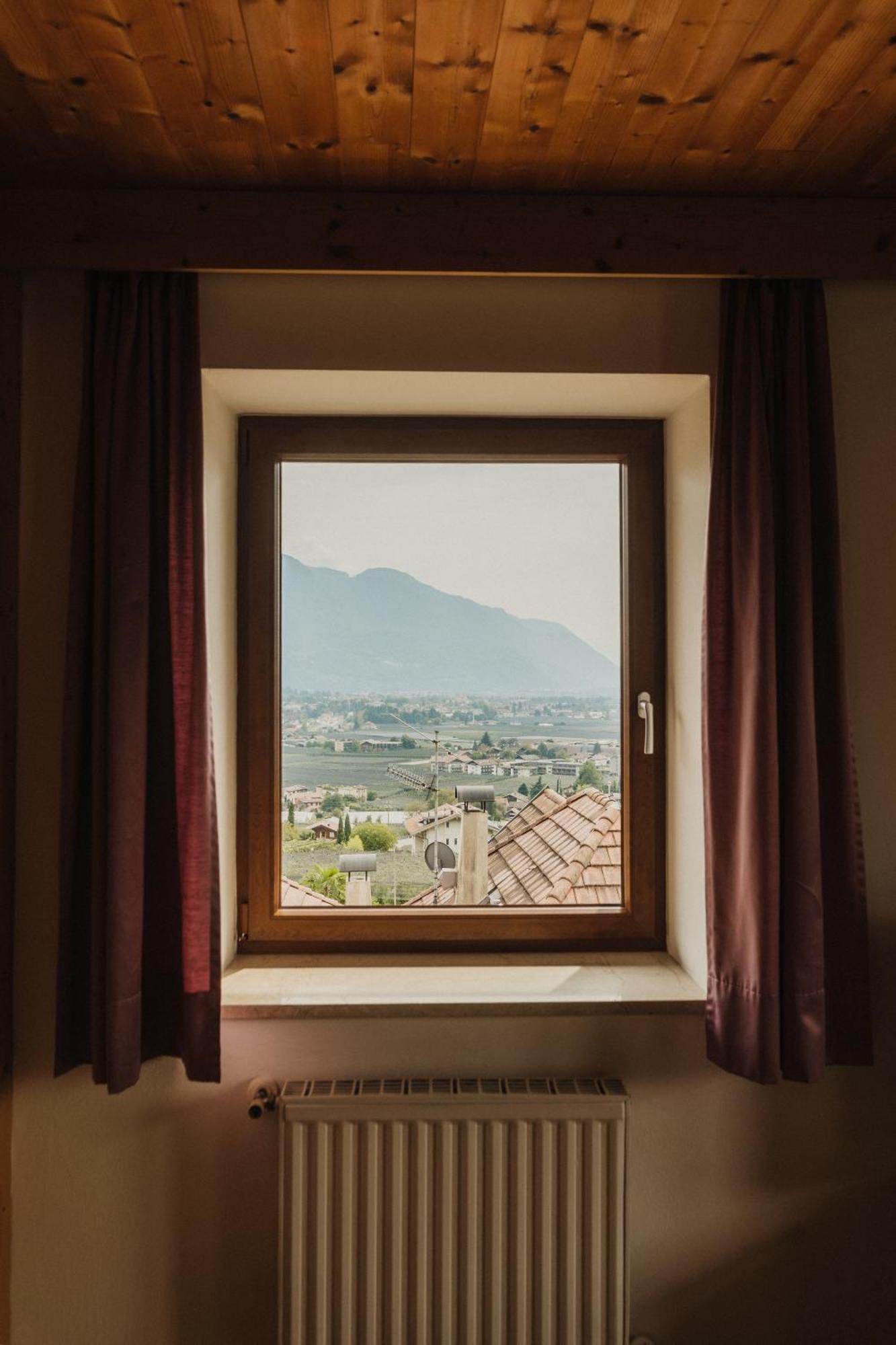 Thalguter - Rooms & Breakfast Lagundo Bilik gambar